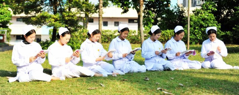 重庆知行卫生学校教学楼